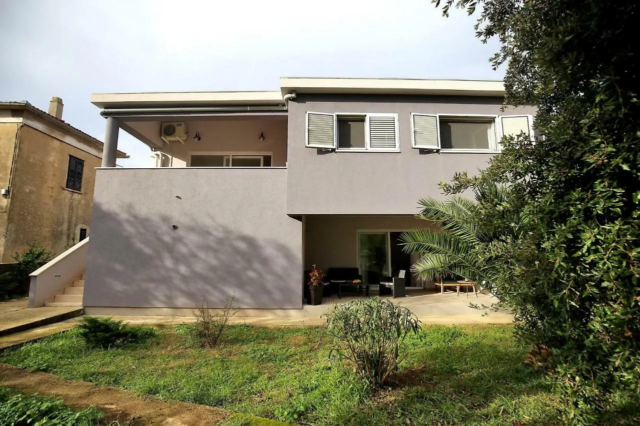 Nerea Apartment Molat